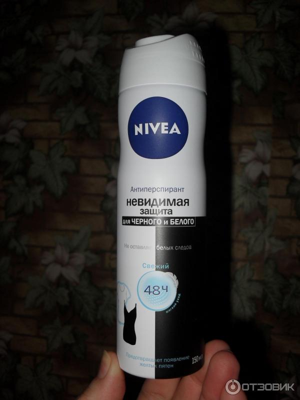 Антиперспирант-спрей Nivea Невидимая защита для черного и белого фото