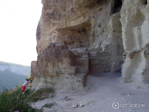 Экскурсия Ханский дворец - крепость Чуфут-Кале (Россия, Крым) фото