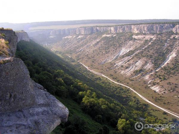 Экскурсия Ханский дворец - крепость Чуфут-Кале (Россия, Крым) фото