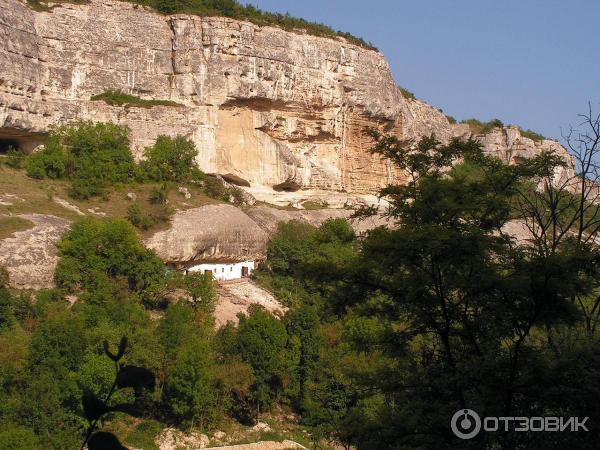 Экскурсия Ханский дворец - крепость Чуфут-Кале (Россия, Крым) фото