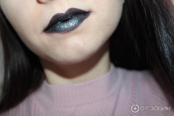 Жидкая губная помада Nyx Cosmic Metals Lip Cream фото