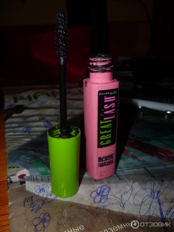 Тушь для ресниц Maybelline New York Great Lash Blackest Black Mascara фото