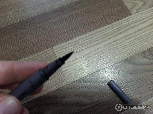 Стойкий карандаш-подводка для глаз Oriflame The One Eye Liner Stylo фото