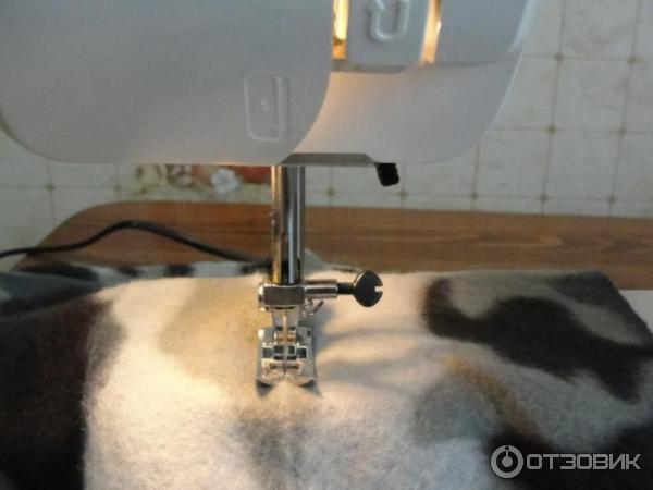 Швейная машина Janome 331 фото