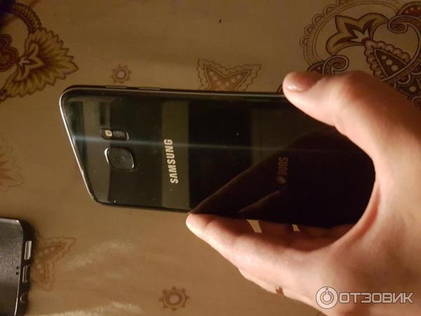 Телефон Samsung galaxy S7 edge