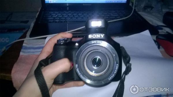 Цифровой фотоаппарат Sony Cyber-shot DSC-H300