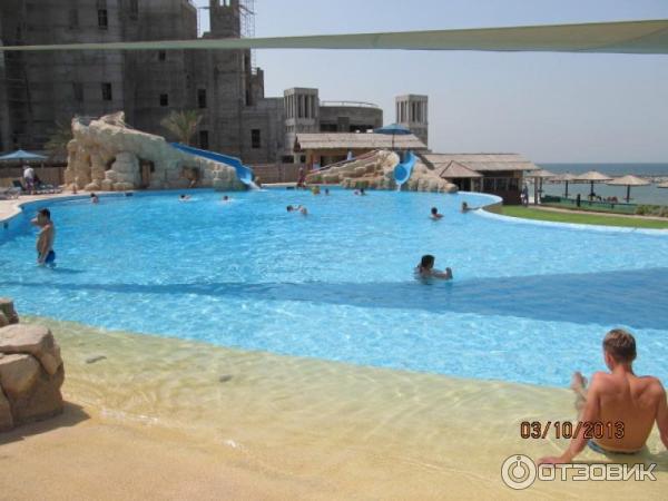 Отель Coral Beach Resort 4* (ОАЭ, Шарджа) фото