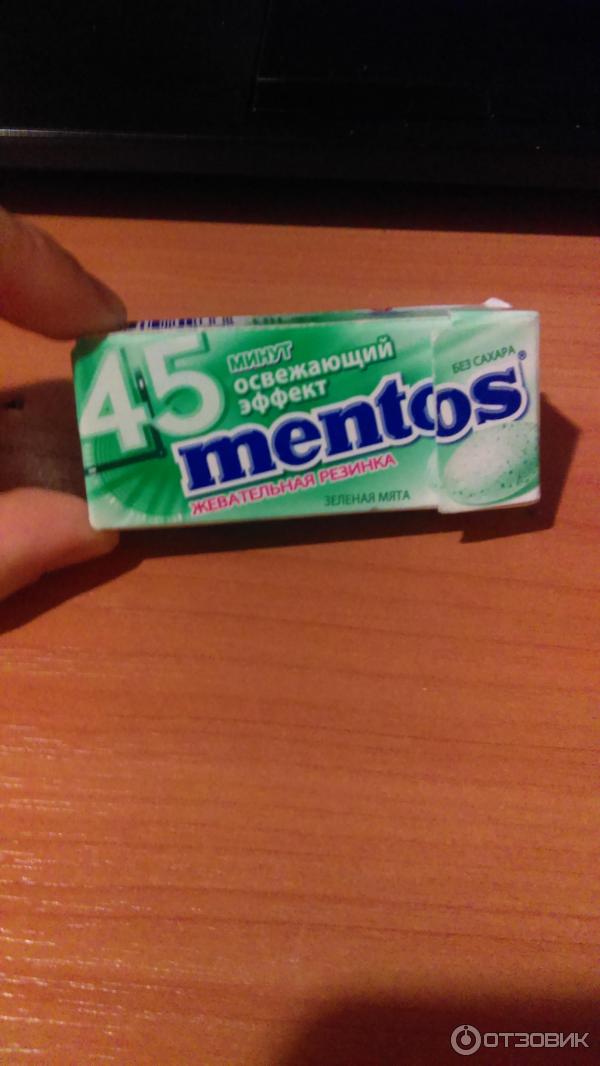 Жевательная резинка Mentos фото