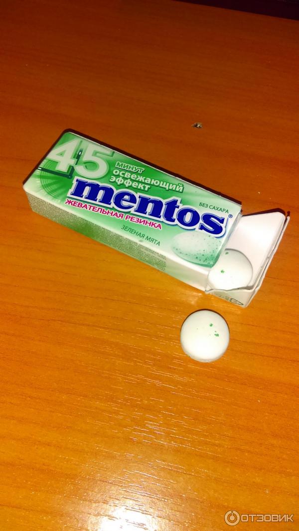 Жевательная резинка Mentos фото