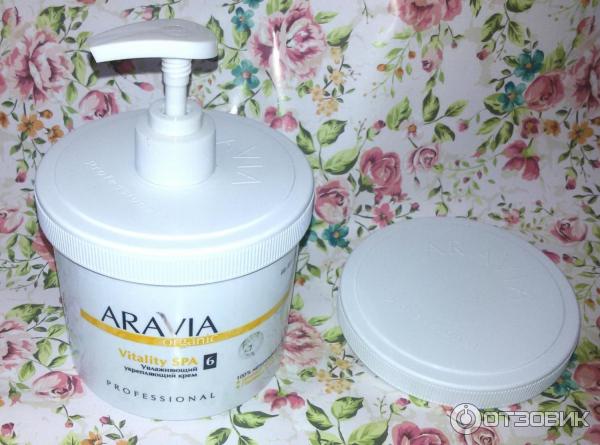 Aravia spa крем. Крем Аравия укрепляющий. "Aravia Organic" увлажняющий укрепляющий крем «Vitality Spa», 550 мл./4 на валберес. Аравия увлажняющий увлажняющий крем ванильный. Aravia Vitality Spa.