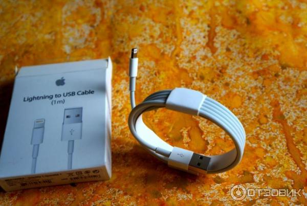 Кабель Apple Lightning to USB Cable MD818ZM/A фото