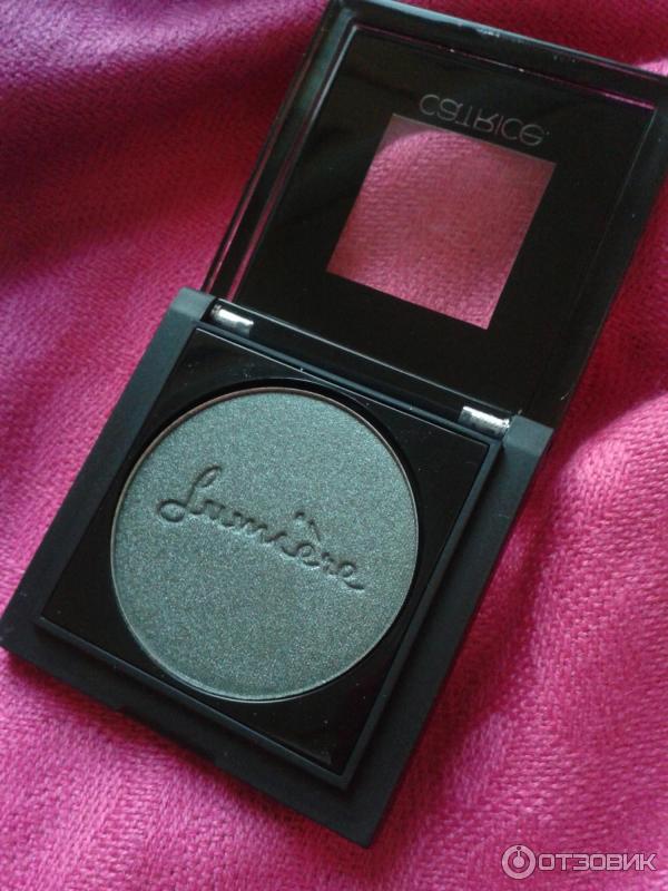 Тени для век Catrice Pret-a-Lumiere Longlasting Eyeshadow фото