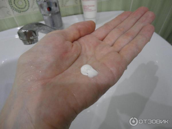 Пенка Clarins Gentle Foaming Cleanser With Cottonseed фото