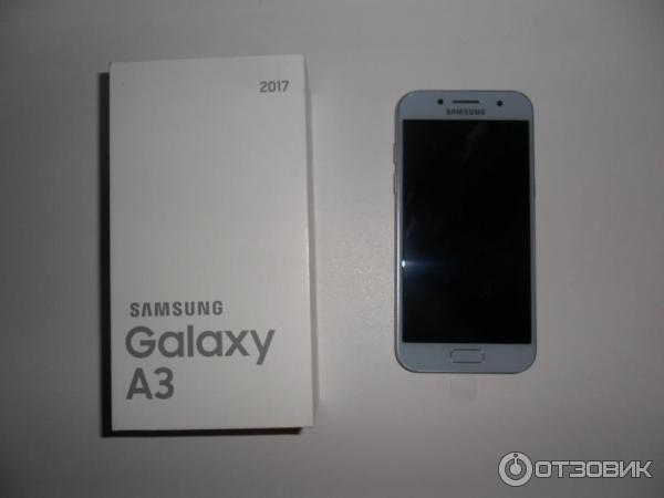 Смартфон Samsung Galaxy A3 2017 Duos SM-A320 фото