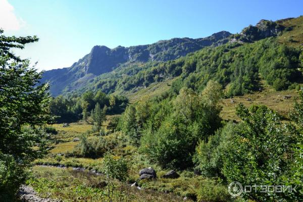 Озеро Мзы (Абхазия) фото