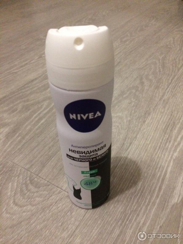 Антиперспирант аэрозоль Nivea Невидимая защита для черного и белого фото