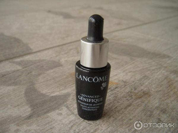 Активатор молодости Genifique Advanced Lancome