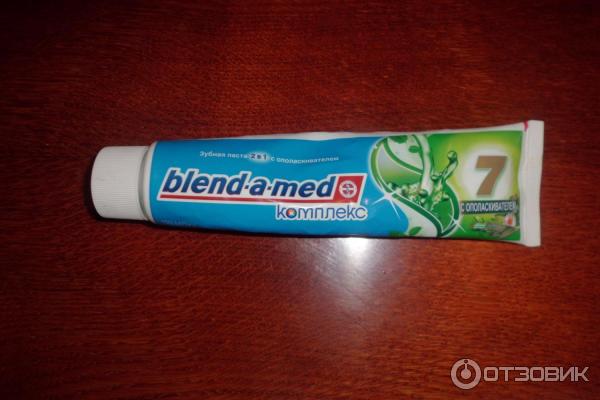 Зубная паста Blend-a-med Комплекс 7 с ополаскивателем фото