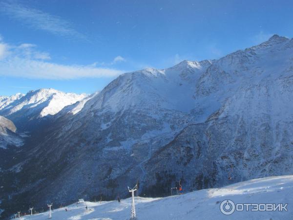 Канатная дорога на горе Чегет (Россия, Кабардино-Балкария) фото