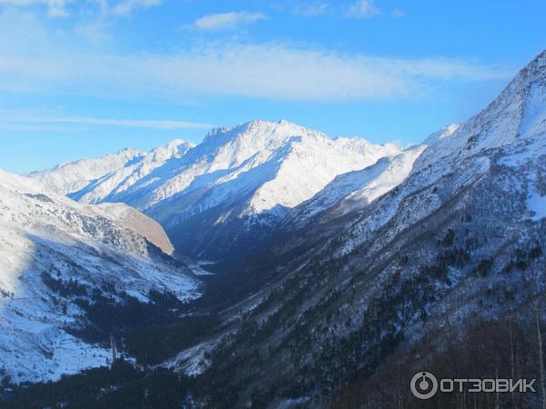 Канатная дорога на горе Чегет (Россия, Кабардино-Балкария) фото