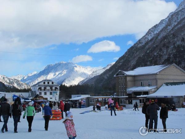 Канатная дорога на горе Чегет (Россия, Кабардино-Балкария) фото