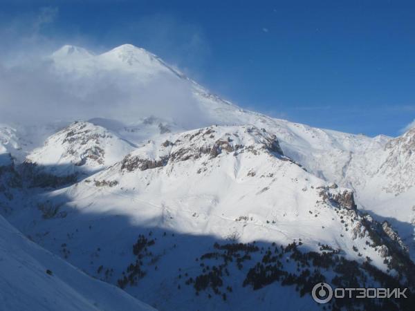 Канатная дорога на горе Чегет (Россия, Кабардино-Балкария) фото