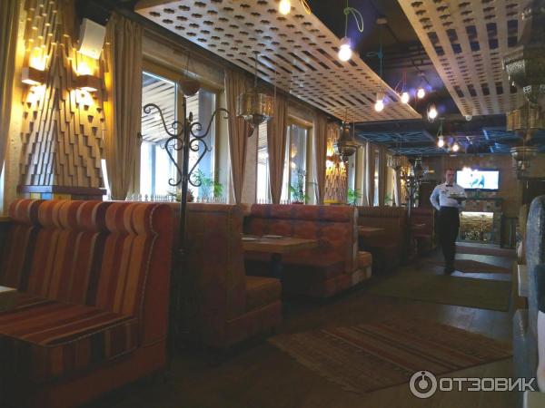 Плов с бараниной. Чайхана ситора ул тургенева 20а. Чайхана зарафшан. Чайхана ситора уссурийск. Ресторан чайхона ташкент.