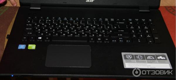 Ноутбук Acer Aspire ES1-731G-P0Q6 фото