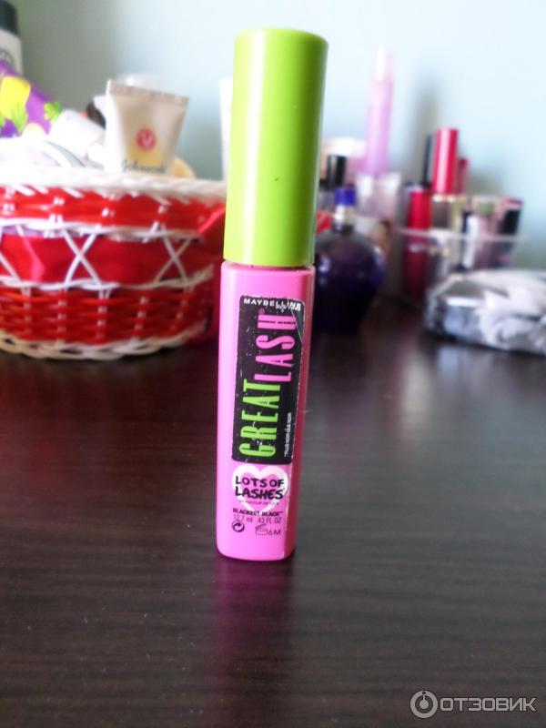 Тушь для ресниц Maybelline New York Great Lash Blackest Black Mascara фото