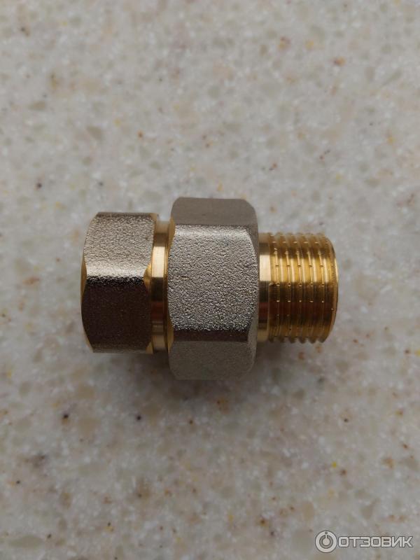 Магистральный фильтр Гейзер Тайфун для горячей и холодной воды фото