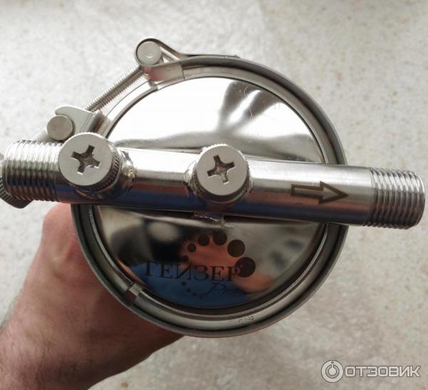 Магистральный фильтр Гейзер Тайфун для горячей и холодной воды фото