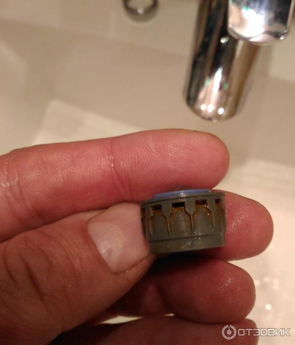 Магистральный фильтр Гейзер Тайфун для горячей и холодной воды фото