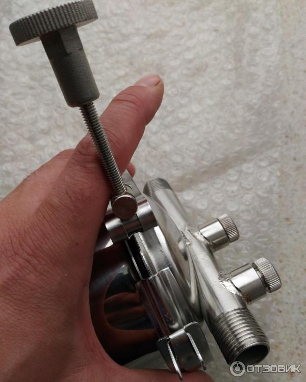 Магистральный фильтр Гейзер Тайфун для горячей и холодной воды фото