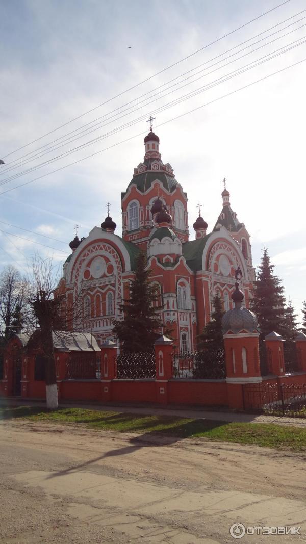 Замок Шереметьевых в Юрино (Россия, Марий Эл) фото