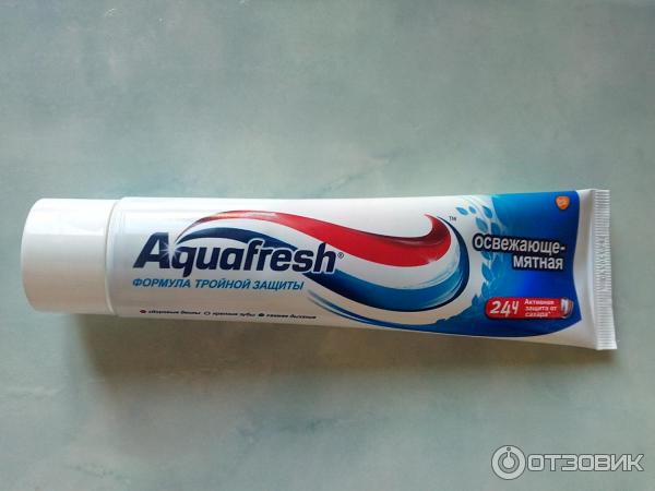 Зубная паста Aquafresh свежая мята.