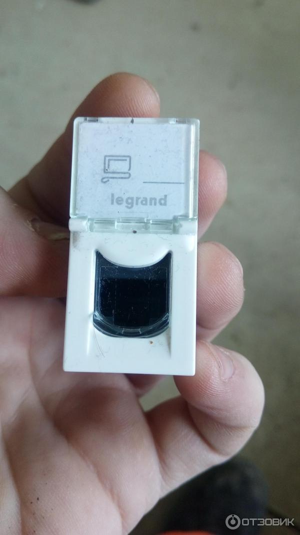 Розетка rj-45 legrand