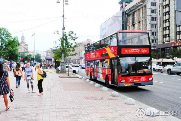 Обзорная экскурсия на двухэтажном автобусе City Sightseeing по Киеву (Украина, Киев) фото