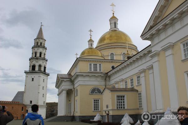 Невьянская наклонная башня