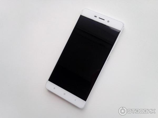 Смартфон Xiaomi Redmi 4 фото