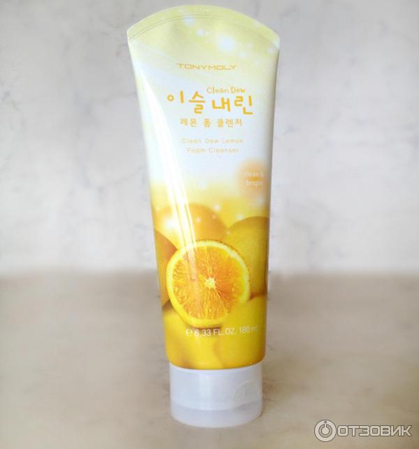 Пенка для умывания Tony Moly Clean Dew Lemon Seed Form Cleanser фото