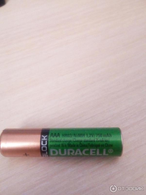 Аккумуляторные батарейки Duracell фото