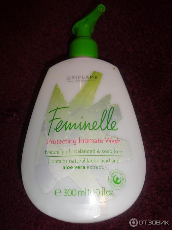 Очищающее средство для интимной гигиены Oriflame Feminelle Protecting Intimate Wash aloe vera