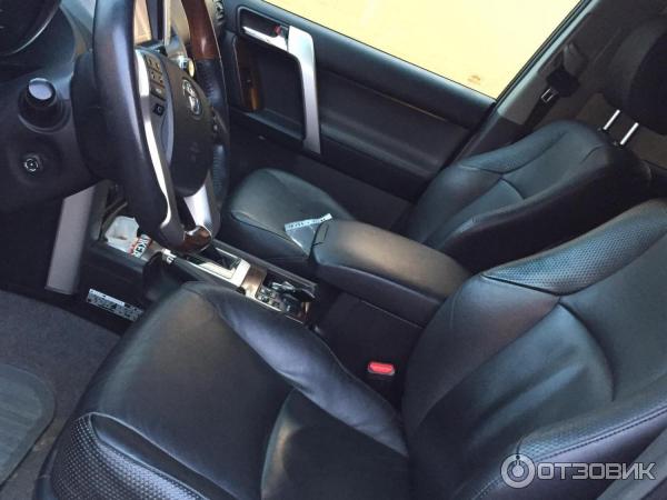 Автомобиль Toyota Land Cruiser Prado 150 фото