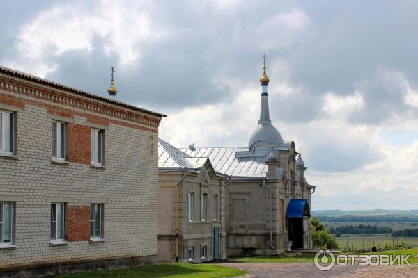 Горнальский монастырь фото