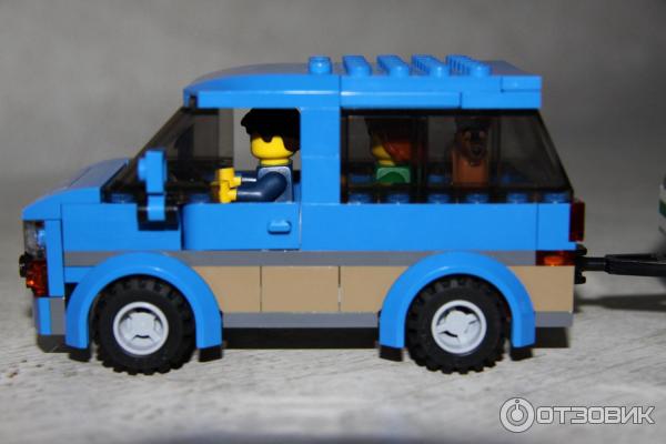 Конструктор Lego City Фургон и дом на колесах 60117 фото