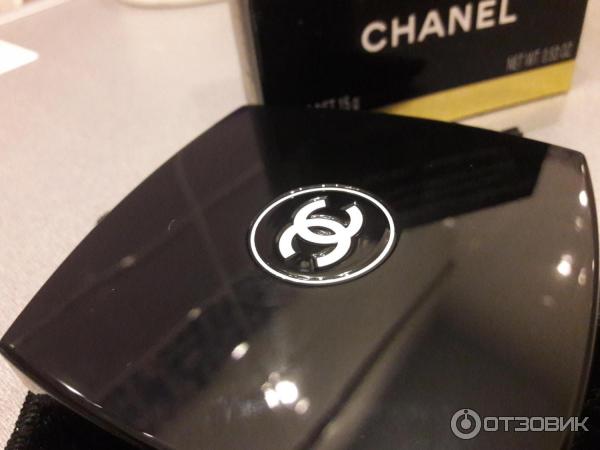 Компактная пудра Chanel Poudre Universelle Compacte фото