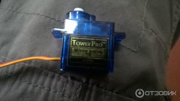 Сервопривод Towerpro SG90 9G фото