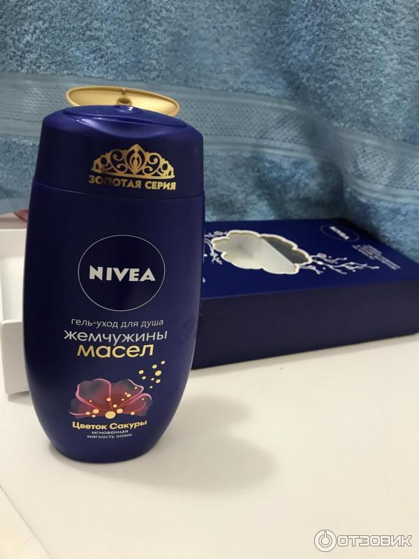 гель-уход для душа Nivea Жемчужины масел Цветок сакуры