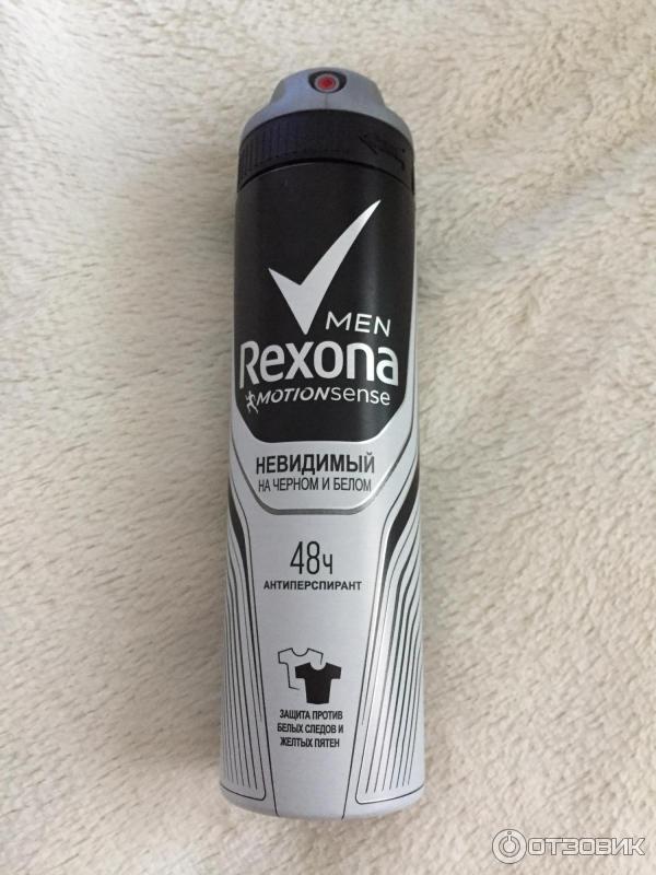 Антиперспирант спрей Rexona Men Невидимый на черном и белом фото