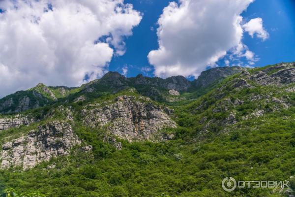 Каньон реки Морача. Черногрия. Горы.